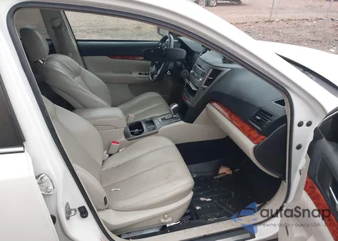 2010 Subaru Outback 2.5I Limited from USA, damaged, VIN 4S4BRBKCXA3347302